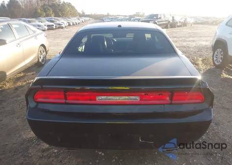 2013 Dodge Challenger Sxt z USA, uszkodzony, nr VIN 2C3CDYAG5DH524908